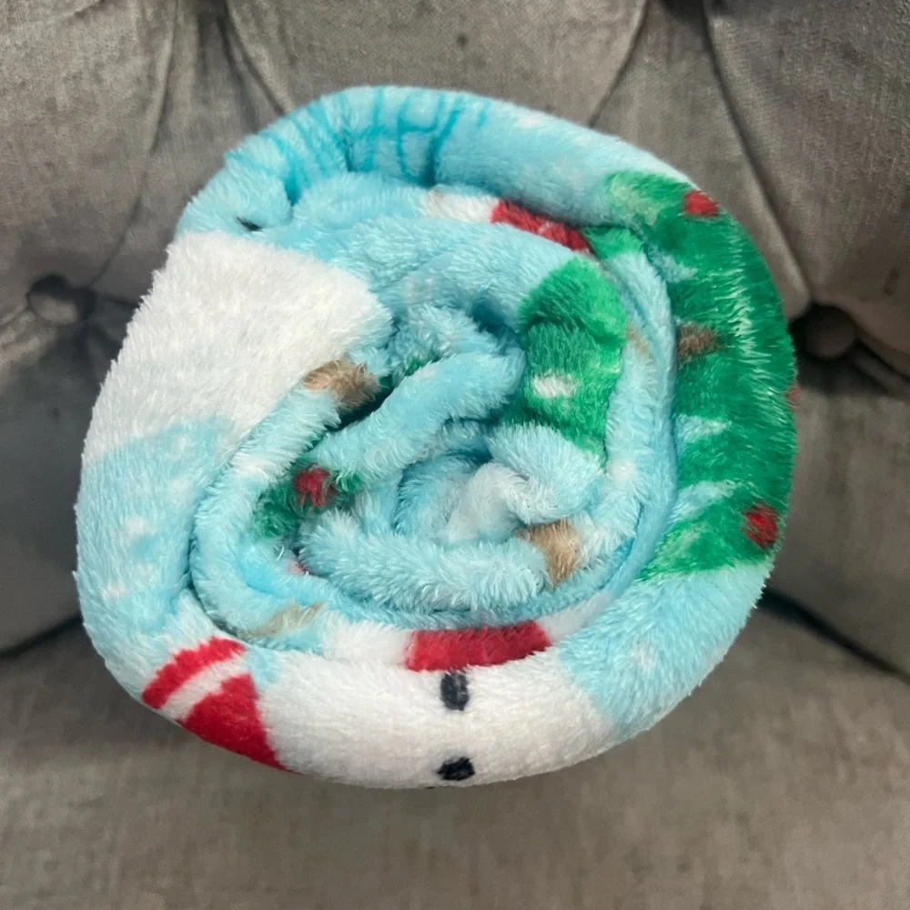 Holiday Plush Throw Blanket - NWT